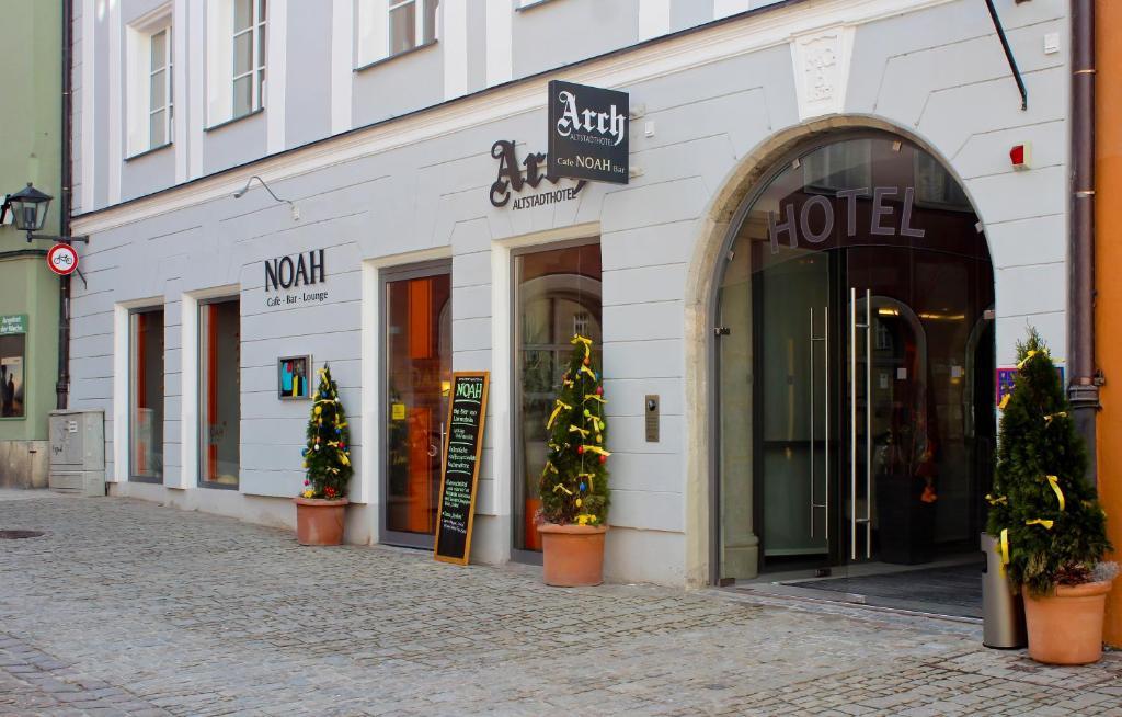 Altstadthotel Arch Regensburg Exterior photo