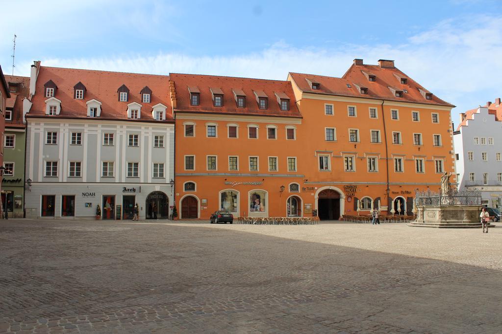 Altstadthotel Arch Regensburg Exterior photo